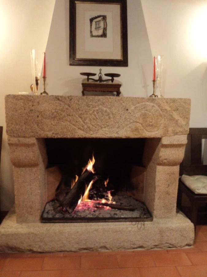 Casa D'Acha Villa São Miguel de Acha Exteriör bild