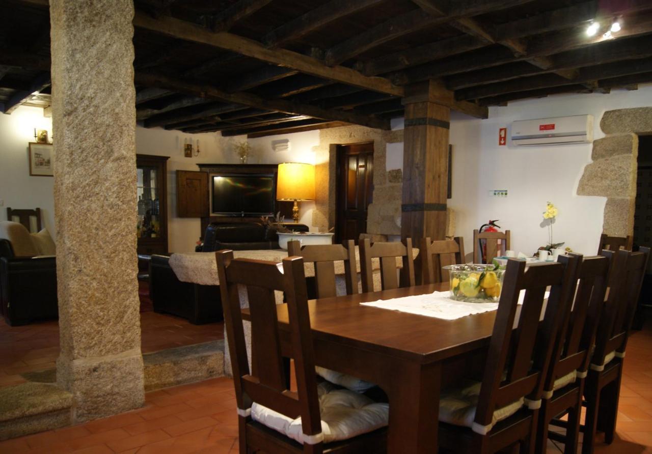 Casa D'Acha Villa São Miguel de Acha Exteriör bild